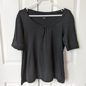 Reitmans Scoop Neckline Tee - Black Coloured with Short Sleeves Women's Size XL
